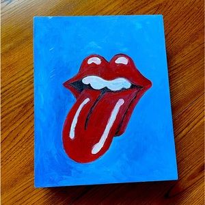 Hand painted tongue mouth home décor accessory!